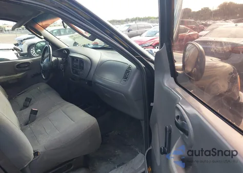 2004 Ford F-150 Heritage Xl/Xlt из США, поврежденный, VIN 2FTRX17254CA75064